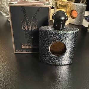 Yves Saint Laurent Black Opium Glittery Dark Bottle